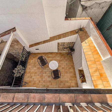Ganganell Atic Apartamento Con Terraza En Besalú Exteriör bild