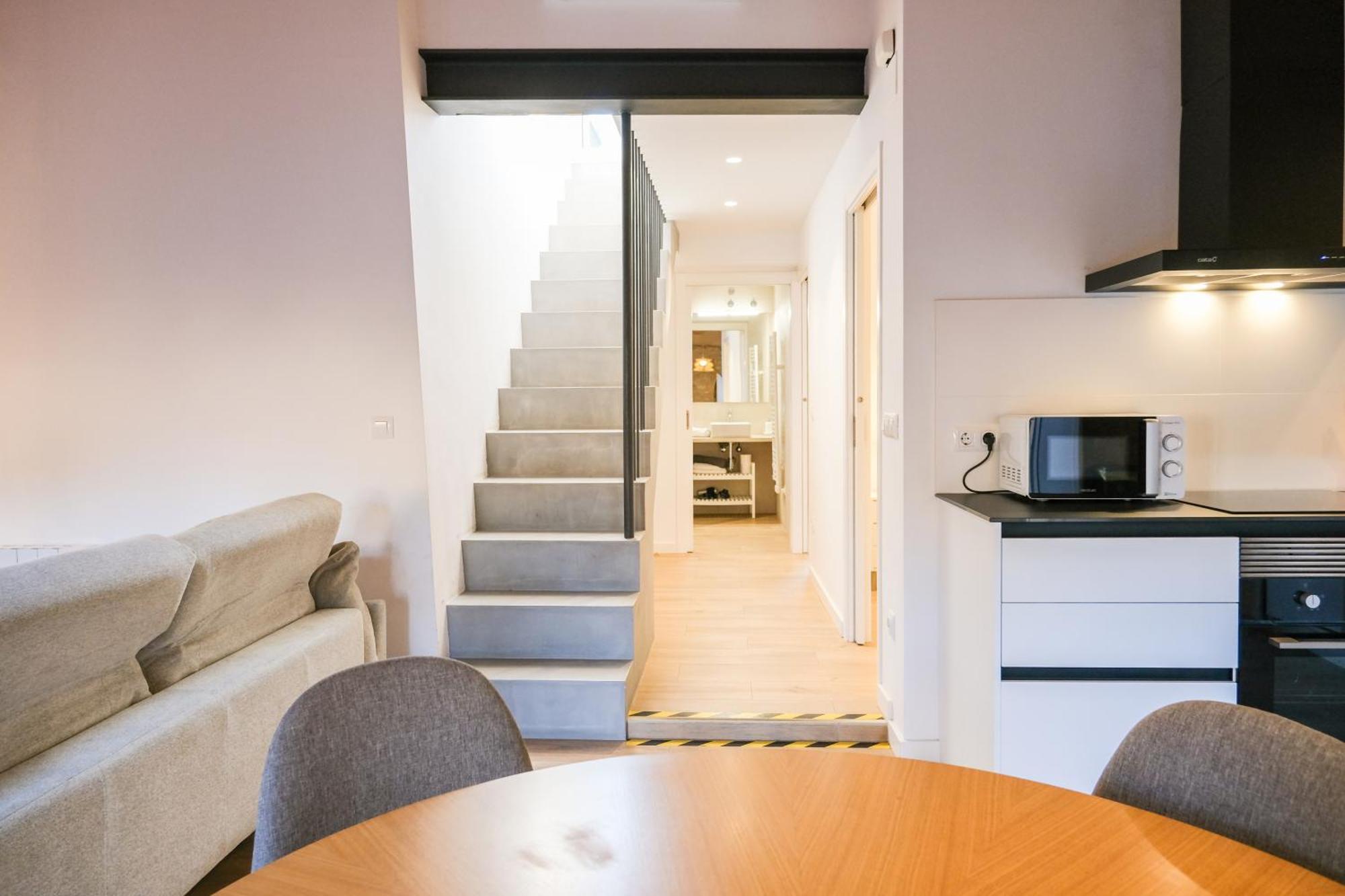 Ganganell Atic Apartamento Con Terraza En Besalú Exteriör bild