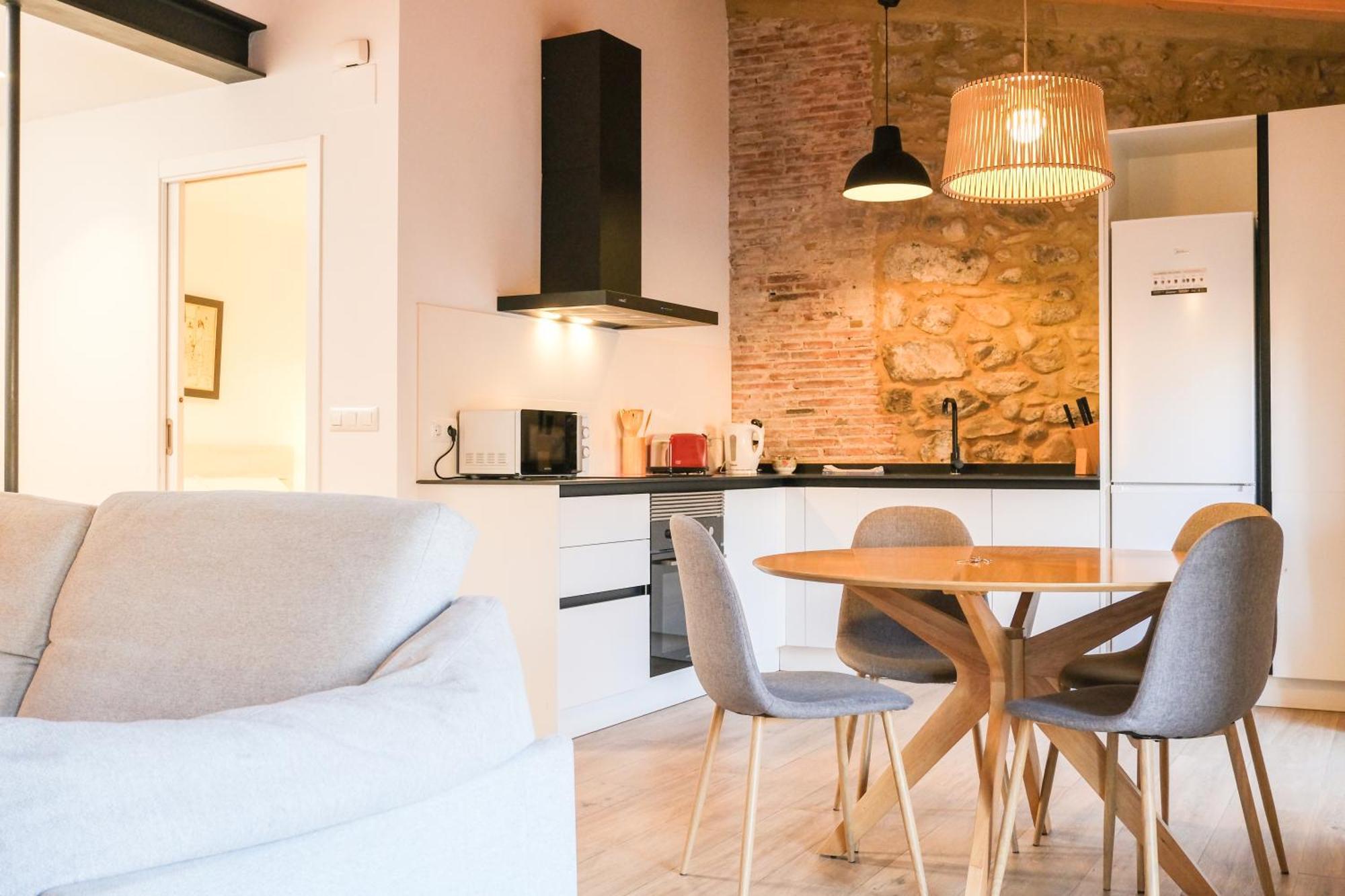 Ganganell Atic Apartamento Con Terraza En Besalú Exteriör bild