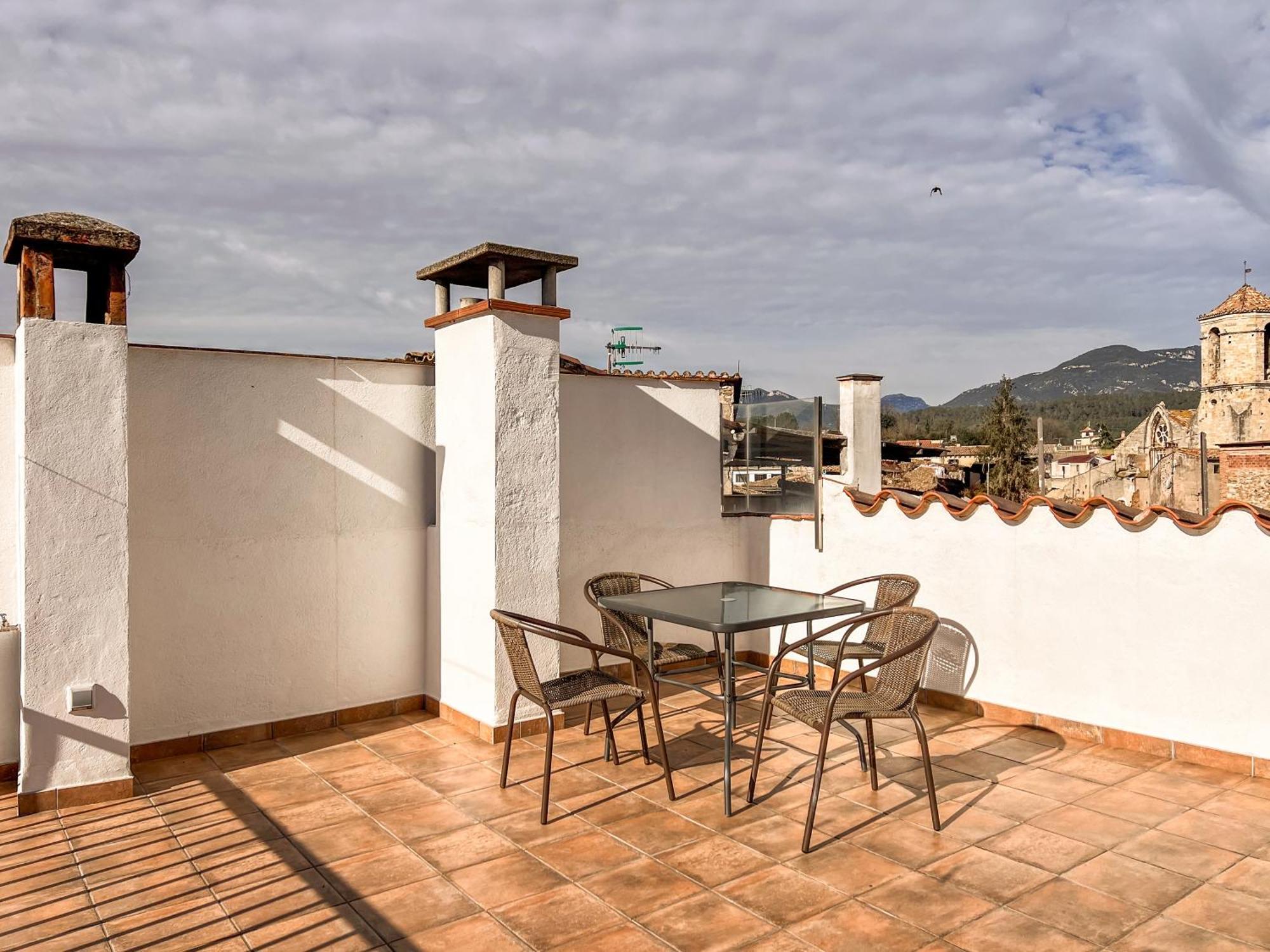 Ganganell Atic Apartamento Con Terraza En Besalú Exteriör bild